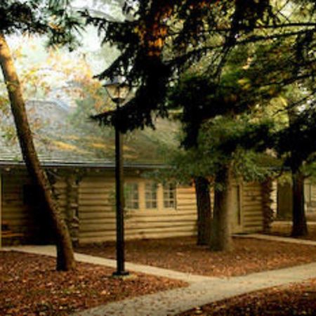 Starved Rock Lodge & Conference Center Utica Buitenkant foto