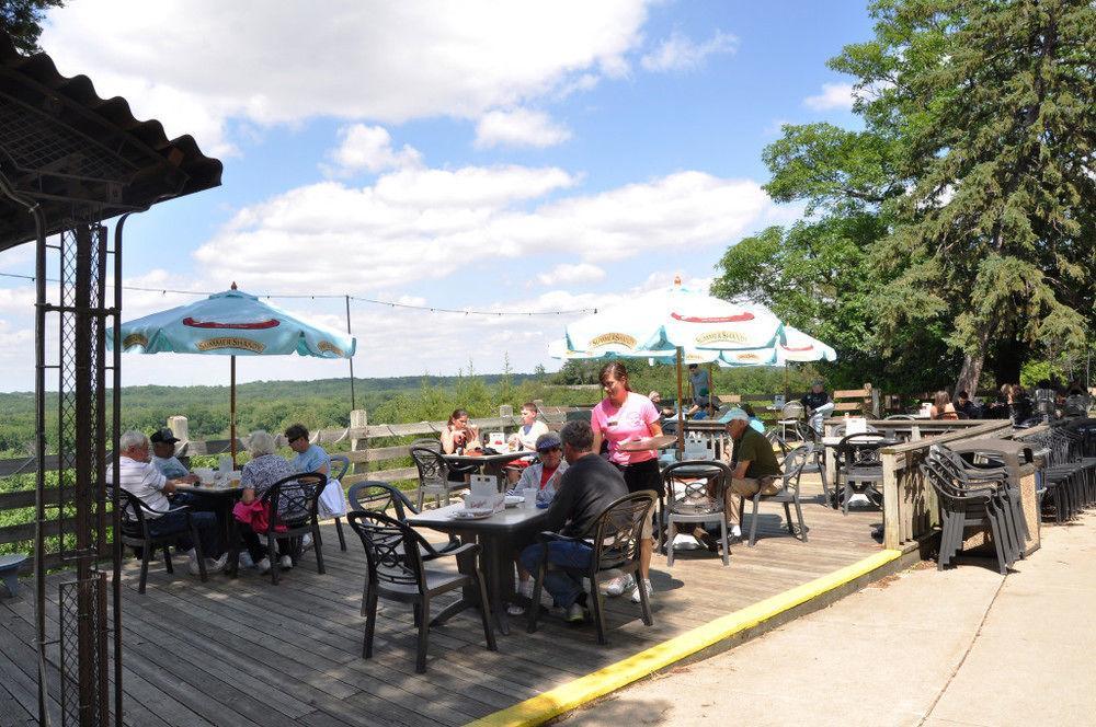 Starved Rock Lodge & Conference Center Utica Buitenkant foto